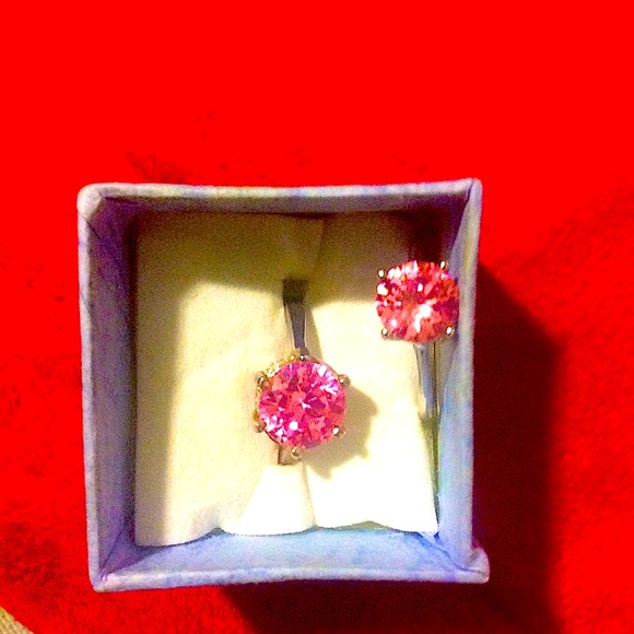 Simulated morganite ring, sterling silver, sizes eight and seven :
U pick - Picture 6 of 14